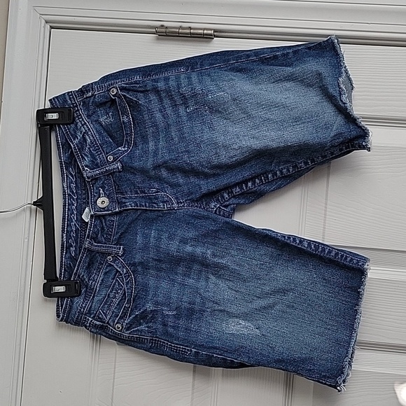 Aeropostale Distressed Cut Off Bermuda Denim Shorts - Picture 1 of 12